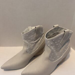 Blondie:  Short Boot